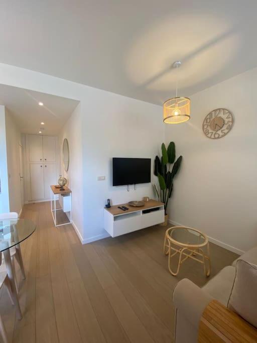 1 Chambre Avec Parking Au Coeur De Bruxelles 2D Exterior foto