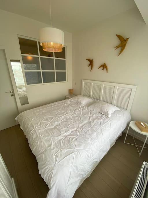 1 Chambre Avec Parking Au Coeur De Bruxelles 2D Exterior foto