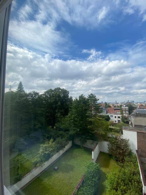 1 Chambre Avec Parking Au Coeur De Bruxelles 2D Exterior foto