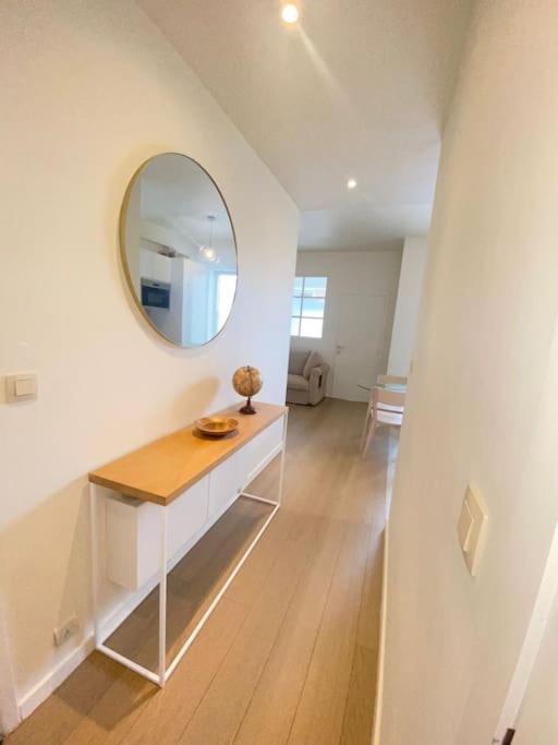 1 Chambre Avec Parking Au Coeur De Bruxelles 2D Exterior foto