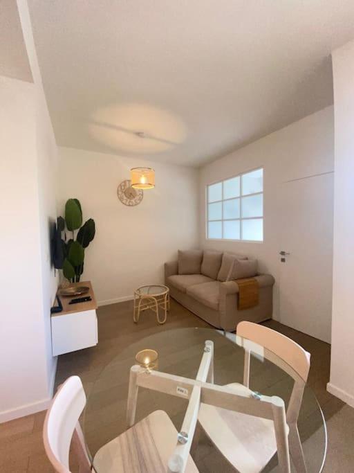 1 Chambre Avec Parking Au Coeur De Bruxelles 2D Exterior foto